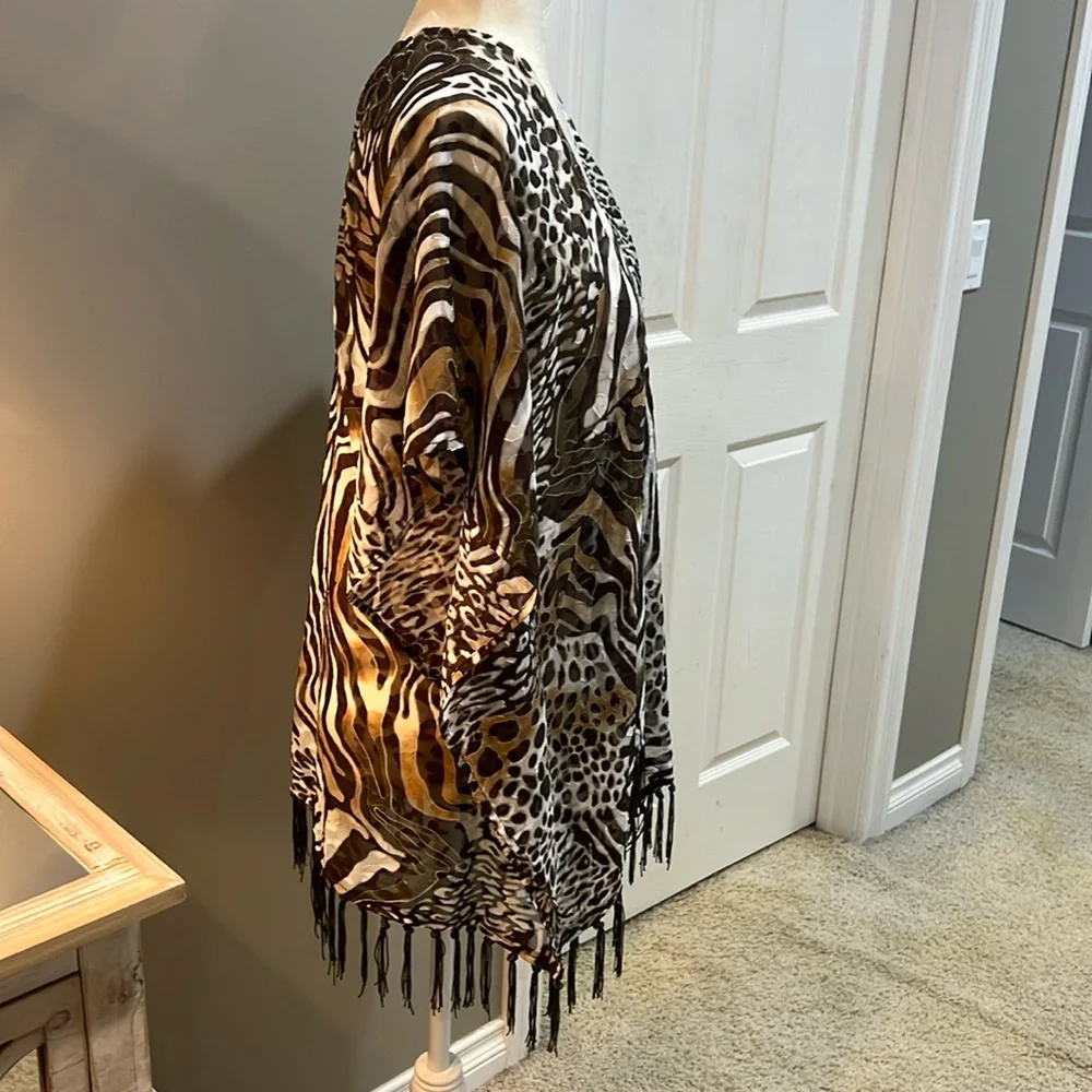 NWT CHICO’S Ruana Animal Print Burnout Sheer Fringe Cardigan - Picture 4 of 14